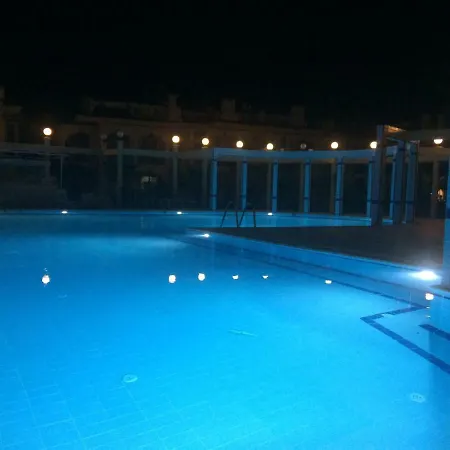 Rossa Holiday Apartment *