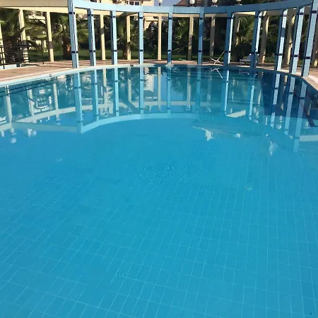Rossa Holiday Apartment *